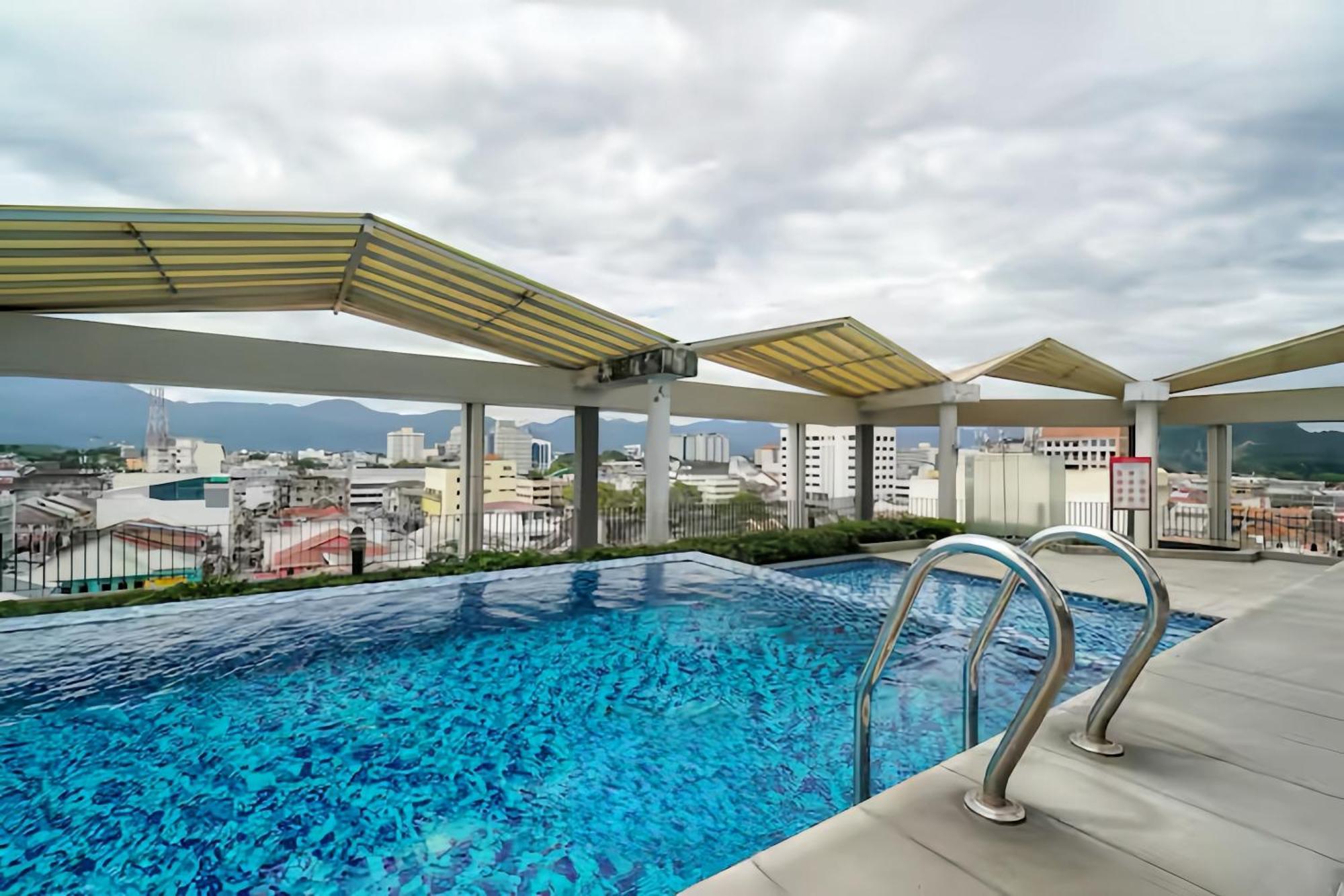 Appartement The Octagon Ipoh Extérieur photo